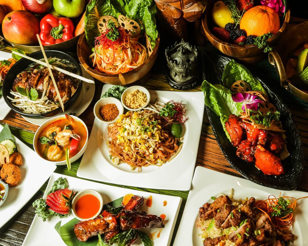 Beds Thai · Thai · Desserts · Salad · Noodles · Seafood