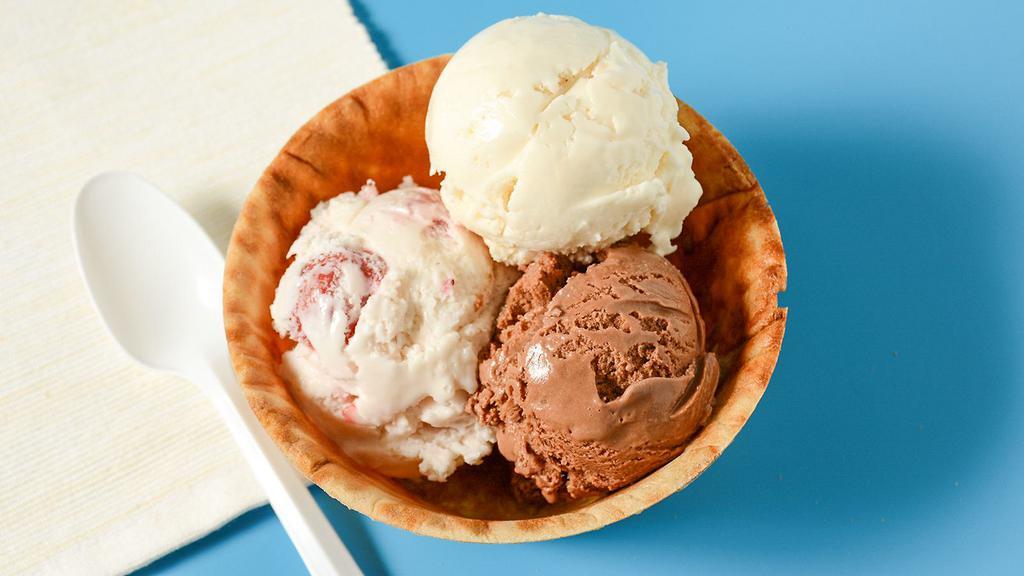 Hershey’s Ice Cream of West Islip · Desserts · Thai · Smoothie · Drinks