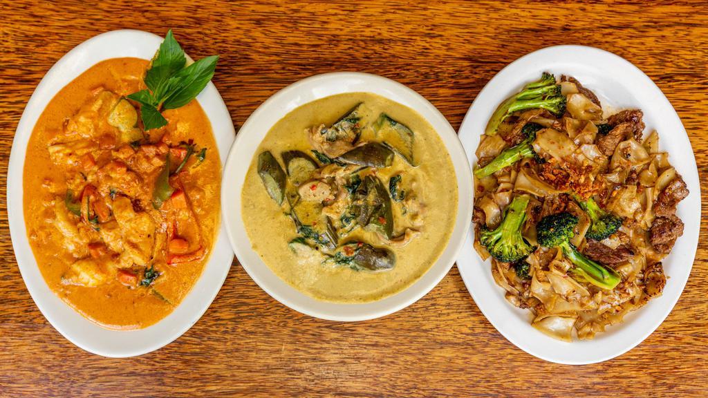 Phuket Thai Restaurant · Thai · Vegetarian · Noodles · Salad · Soup