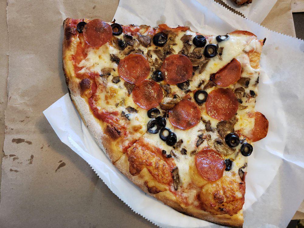 Boston Pizza · Italian · Pizza