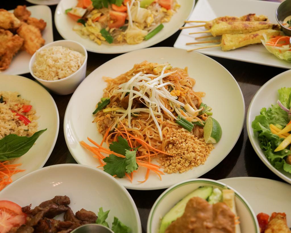 Lum Dee Thai Cuisine · Thai · Salad · Soup · Indian · Chinese