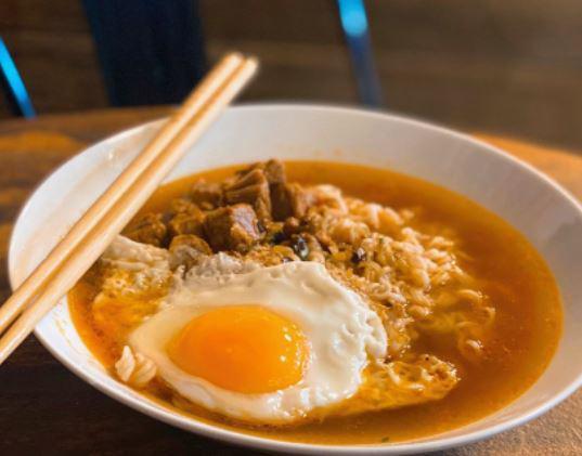 Hong Kong Taste · Chinese · Noodles · Soup · Asian
