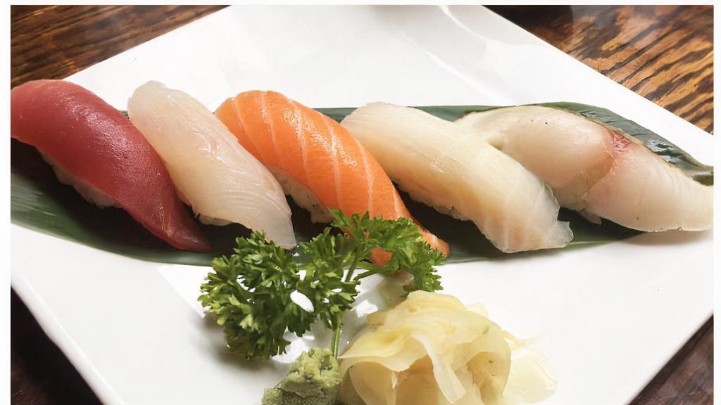 Fukuyama Asian Fusion · Japanese · Sushi · Asian