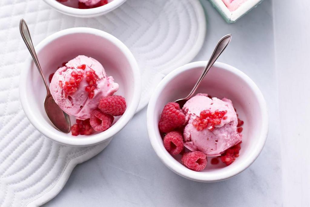 Moolala Frozen Yogurt · American · Desserts · Smoothie