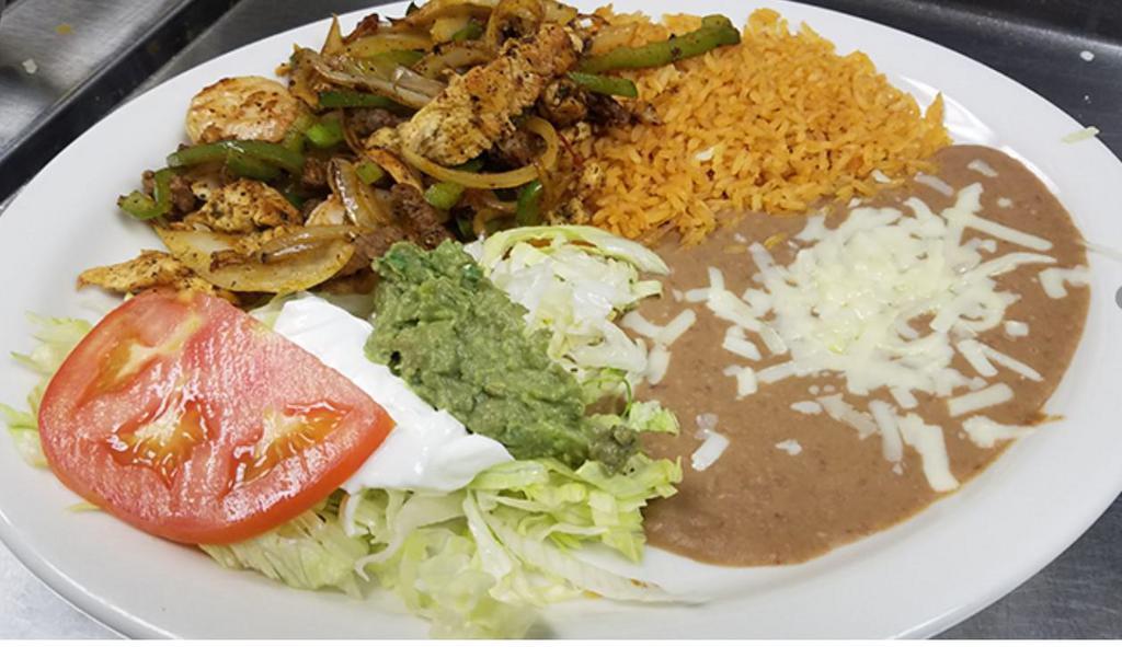 El Bajío restaurante · Mexican · Steak · Chicken