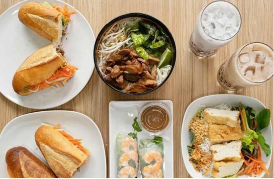 Banh Mi House · Vietnamese · Smoothie · Sandwiches · Pho · Drinks