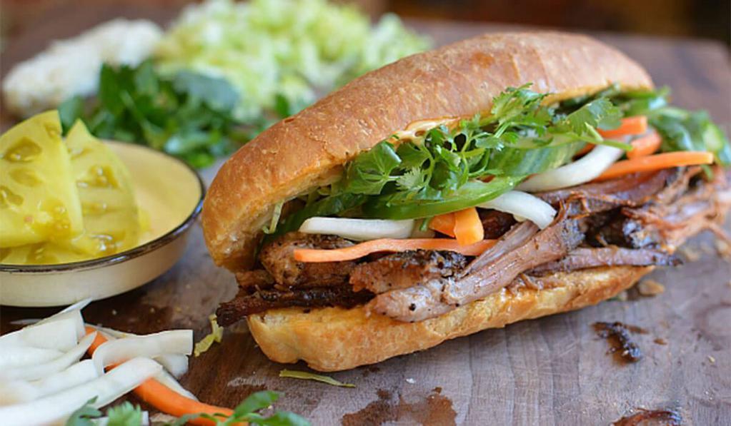 Lotus Vietnamese Sandwiches · Vietnamese · Thai · Pho · Smoothie · Sandwiches