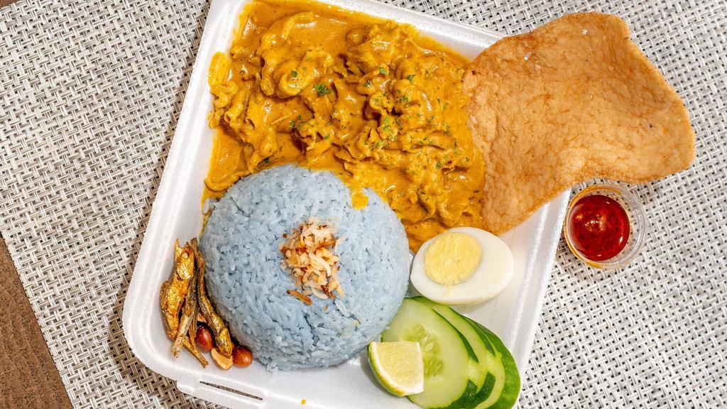 Singmatei · Asian · Indian · Seafood · Chicken