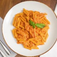 Penne Alla Vodka Lunch Special · Served with garlic bread.