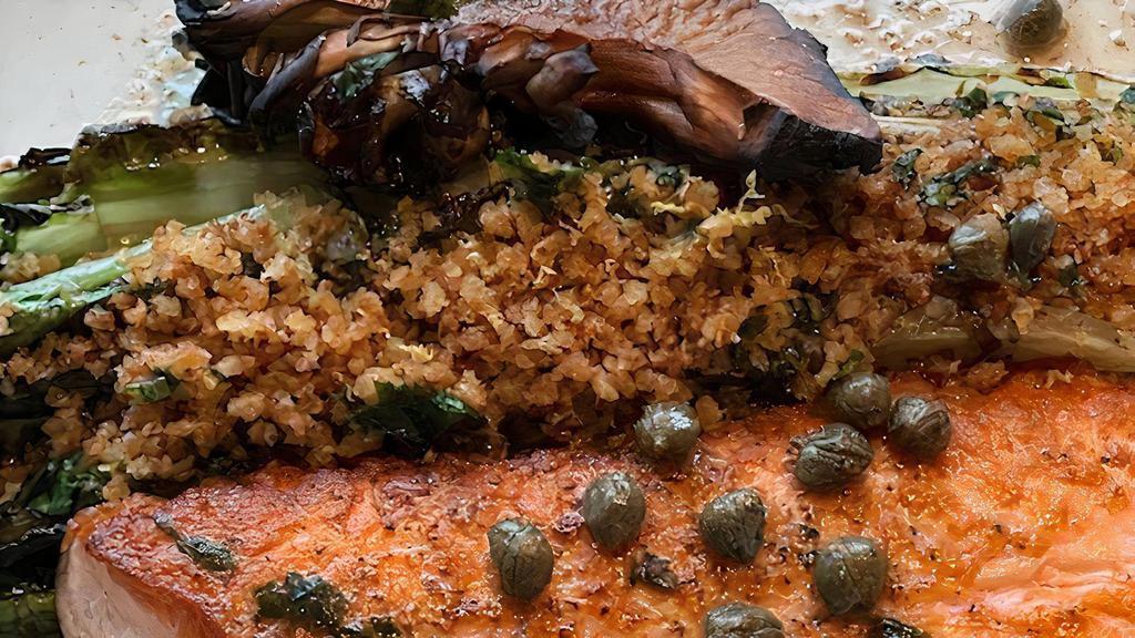 Roasted Atlantic Salmon · with heirloom grains, beets & horseradish creme fraiche

Gluten Free
