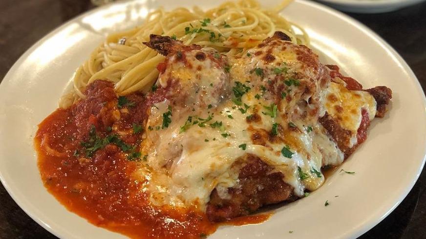 Shrimp Parmesan Dinner · 6 Jumbo Breaded shrimps topped with tomato sauce and mozzarella. Served with pasta or side salad