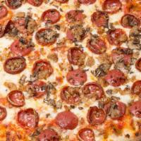 The 3 Stooges Pizza · Tomato pizza sauce, Perri's famous pepperoni, fresh mushrooms, sausage and mozzarella cheese.