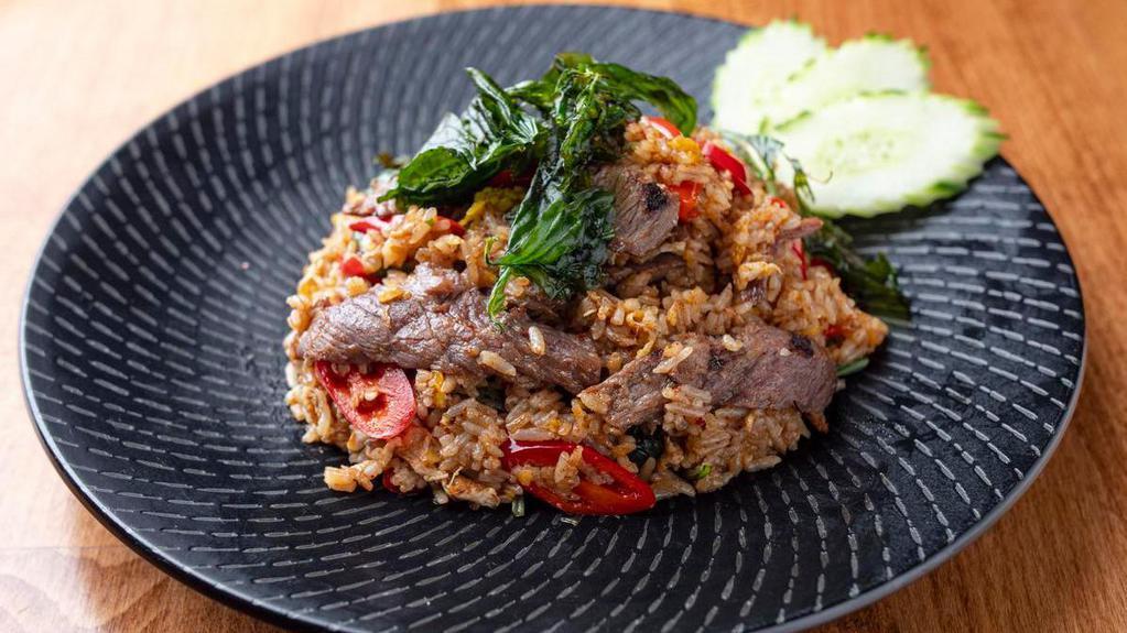 Khao Kra Pow - Beef Fried Rice · bbq beef fried rice, holy basil
*** medium spicy ***