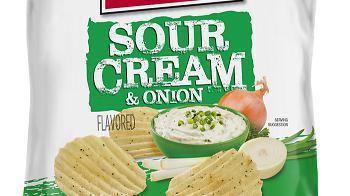 Herrs Sour Cream & Onion Ripple 2.75Oz · 