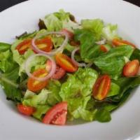 Fresh Garden Green Salad · 