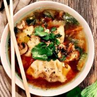 Gyoza Soup · 3 dumpling, eggs and vegetables