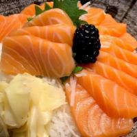 Sake Don · 15 pcs Salmon Sashimi on Top of Sushi Rice.
