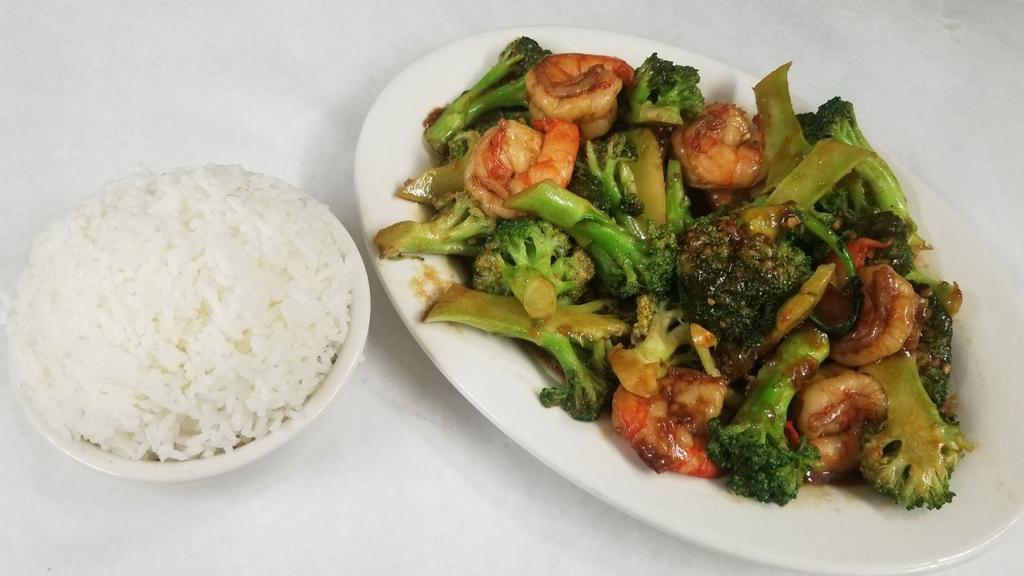 Shrimp With Broccoli (Jumbo Shrimp) · Served with white rice or plain fried rice.