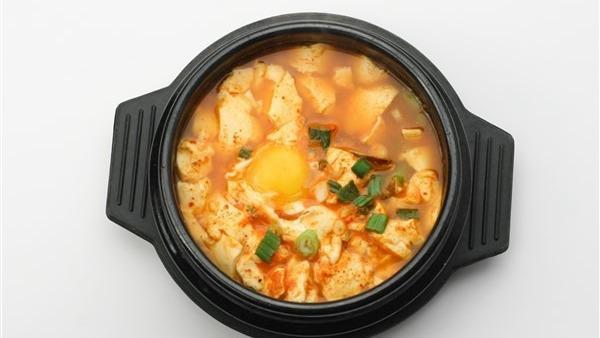 Soon Doo Boo Chi Gae · Spicy. Soft bean curd stew with egg in spicy sauce.
Choice of Seafood/Beef/Pork/Chicken/Kimchi/Perilla Seeds(no spicy, no egg)/vegetable only