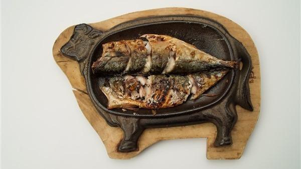 Go Deung Uh Gui & Den Jang Chi Gae · Grilled mackerel seasoned with special sauce and bean paste stew.
