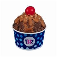 1 Scoop Sundae · Your choice of a 2.5 oz. scoop of ice cream topped with your choice of wet topping, chopped ...