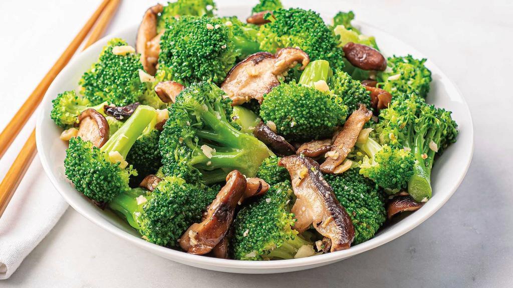 Broccoli & Mushroom Stir Fry · Tender broccoli, hot and made fresh to order, stir-fried with ginger, garlic, and soy glazed shiitake mushrooms. 8 oz. Serves 1-2.