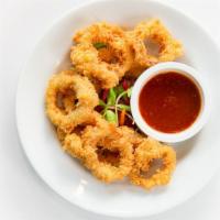 Fried Calamari  · Fried delicious crispy squid.