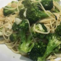 Spaghetti With Broccoli · Sauteed with garlic and oil.