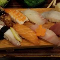 Nigiri Teishoku · 6 pieces nigiri 4 pieces spicy tuna roll