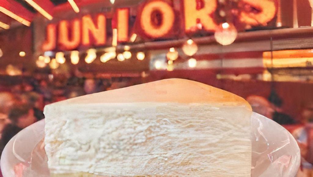 Junior'S Cheese Cake · Per slice
