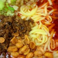 ** 麻辣小面 / Sichuan Mala Noodles · Medium Spicy.