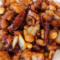 Kung Pao Chicken · chicken thigh meats with white onion and peanuts in famous Chinese kung pao sauce