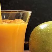 Chinola / Passion Fruit · Passion fruit juice.