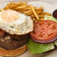 Hamburger Maison · Sirloin burger, roquefort cheese, bacon, onion jam, fried egg. (served w French Fries)