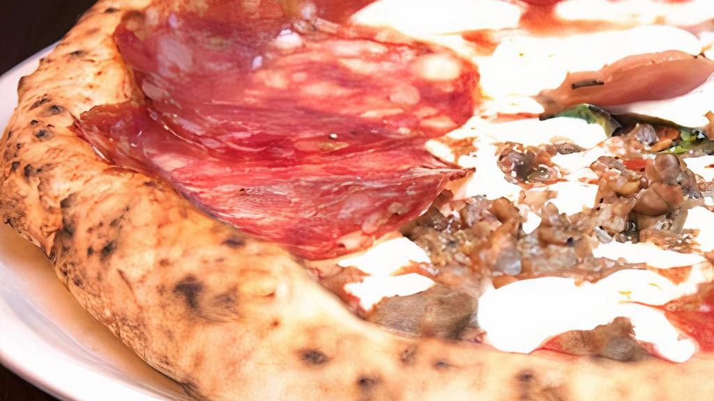 Macellaio · (The Butcher) - tomato sauce, fresh mozzarella, sausage, cooked Italian ham, salame toscano, prosciutto di Parma, extra virgin olive oil