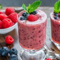 Super Berries Smoothie · Vanilla whey protein, flax seeds, blueberries, strawberries, raspberries, bananas and vanill...