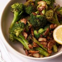 Broccoli · Sautéed Broccoli Spears with Garlic, Olive Oil & Chicken Stock  - Feeds 2-3