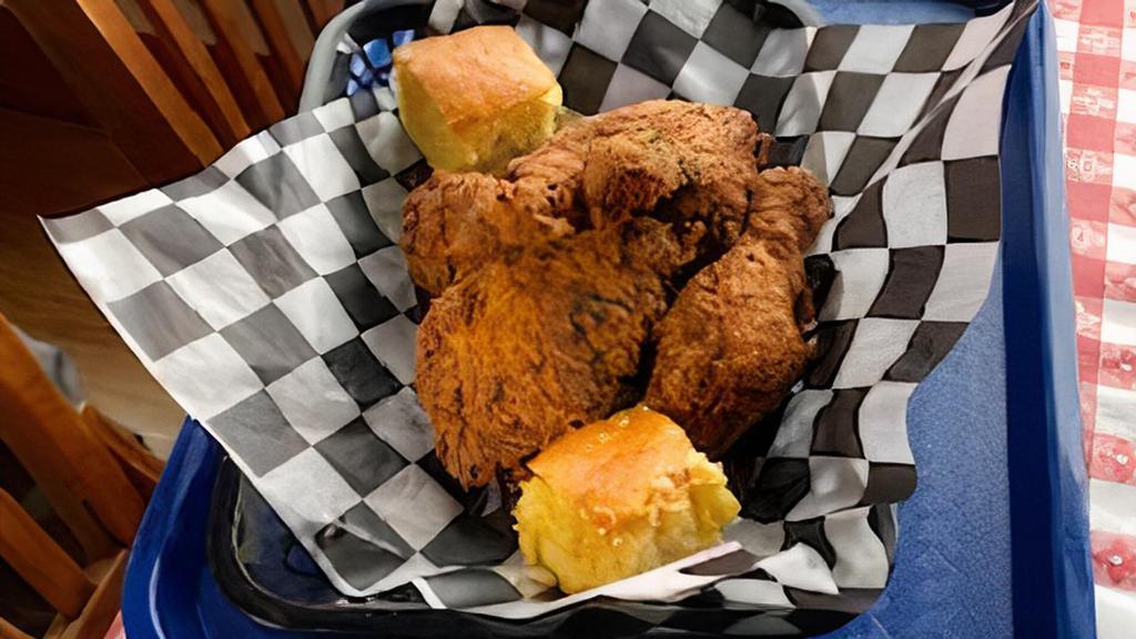 8 Piece,Southern Fried Chicken · 8 piece,Southern Fried Chicken, 4 Sweet corn cakes