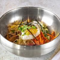 Bi Bim Bap 비빔밥 · Steamed Rice Served with Vegetables, ground Beef and Egg