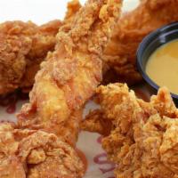 3 Tenders · Includes 1 Dipping Sauce
