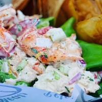 Pete'S Loaded Lobster Roll · 6 oz fresh lobster meat on a toasted brioche split bun. Lettuce, Celery, Onions, Tarragon Ai...