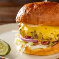 Burger Club Classic With Cheese · Served with cheese, green leaf lettuce, beefsteak tomato, red onion, pickle and our homemade...