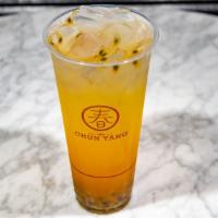 Passionfruit Green Tea 百香果綠茶 · Fresh Passionfruit from Taiwan. Recommend 70% sugar. Serve in Cold only.