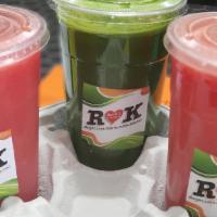 Royal Flash · Red Apple, Ginger, Pineapple, Orange, Spinach and Carrot