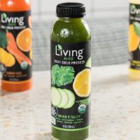Green Vitality · Made with organic kale, cucumber, lemon, celery, fennel & parsley