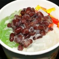 Che Cau Vong (Rainbow Snow) · Rainbow snow with condensed milk. Consists of lychee jelly, green apple jelly, mango and mix...