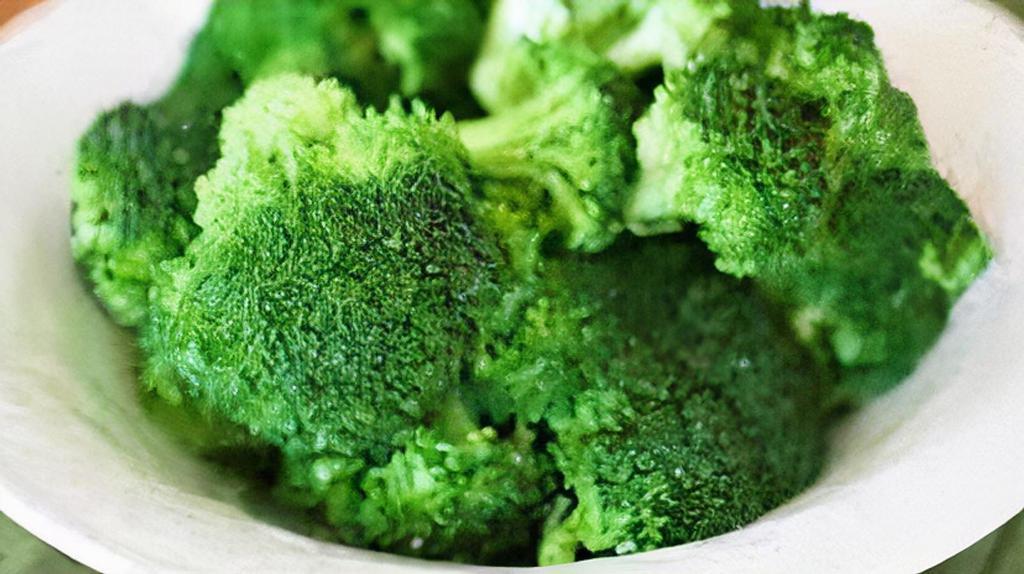 Steamed Broccoli · special house sauce onside