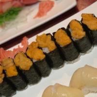 Salmon Roe/ Ikura Sushi · 