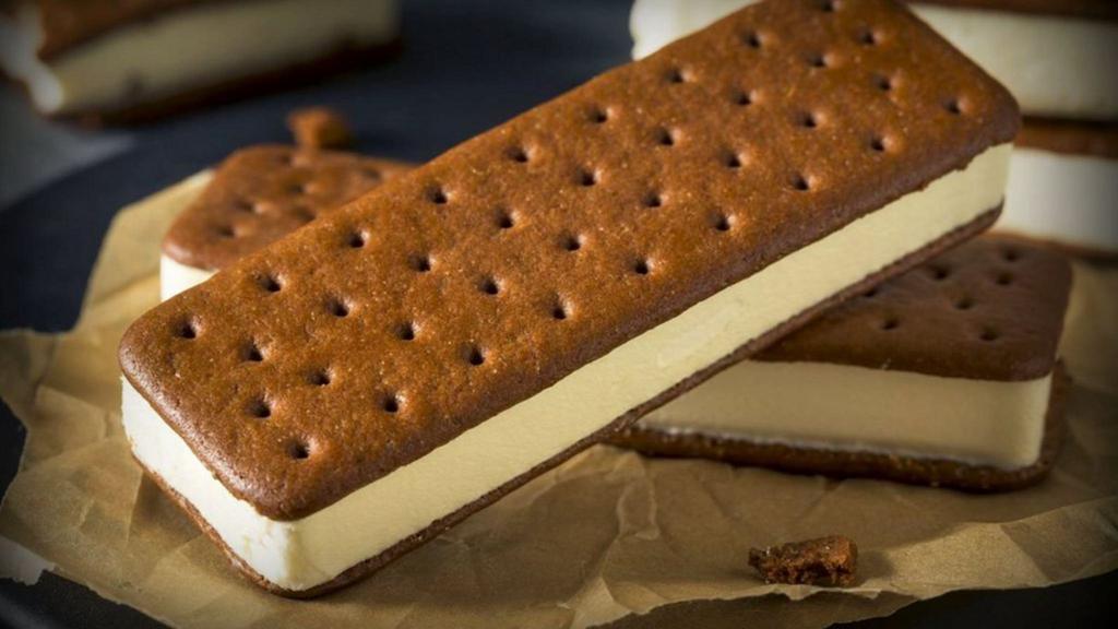 Vanilla Ice Cream Sandwich · Vanilla ice cream between two chocolate wafers