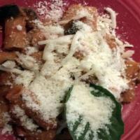 Rigatoni Norcia · Sautéed with sausage and mushrooms in pink sauce.